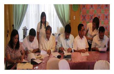 Ceremonial Signing of MOA between PENRO and BPSU, held at Villa Amanda Resort & Restaurant, Abucay, Bataan on November 18, 2013.